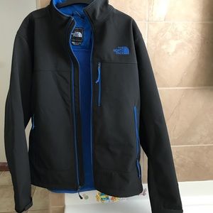 New The north face jacket size M